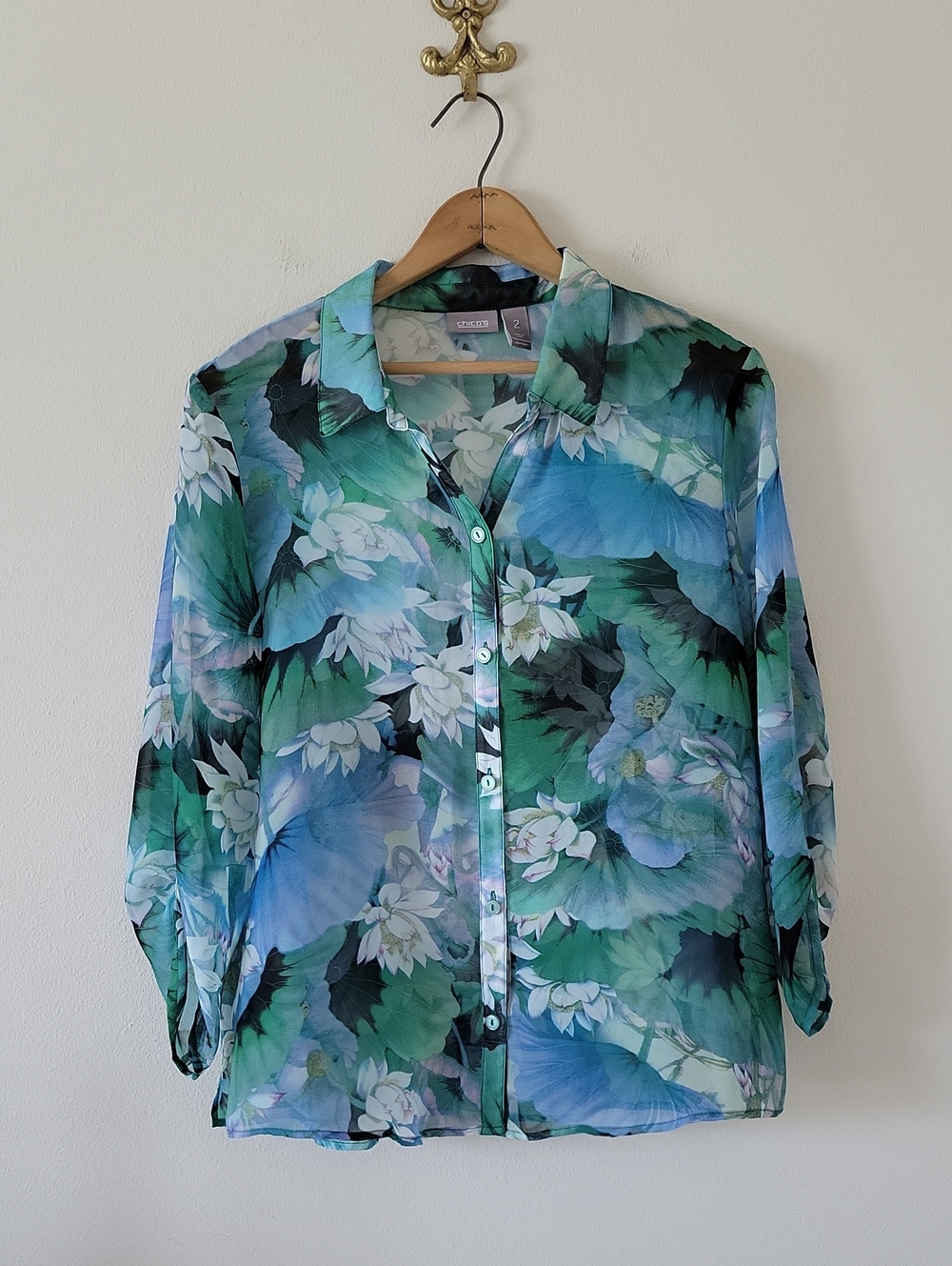 Chico's Blue Green Water Lillies Sheer Button Down Shirt Size Large